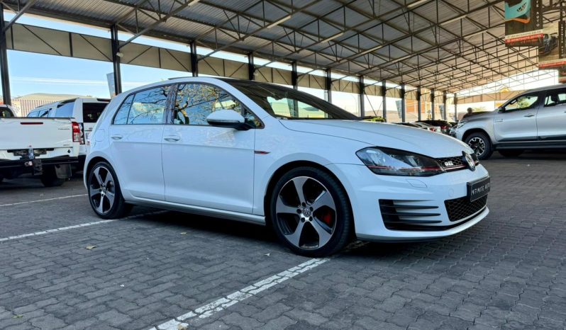 
								Volkswagen Golf 7 2.0 Tsi Gti Dsg full									