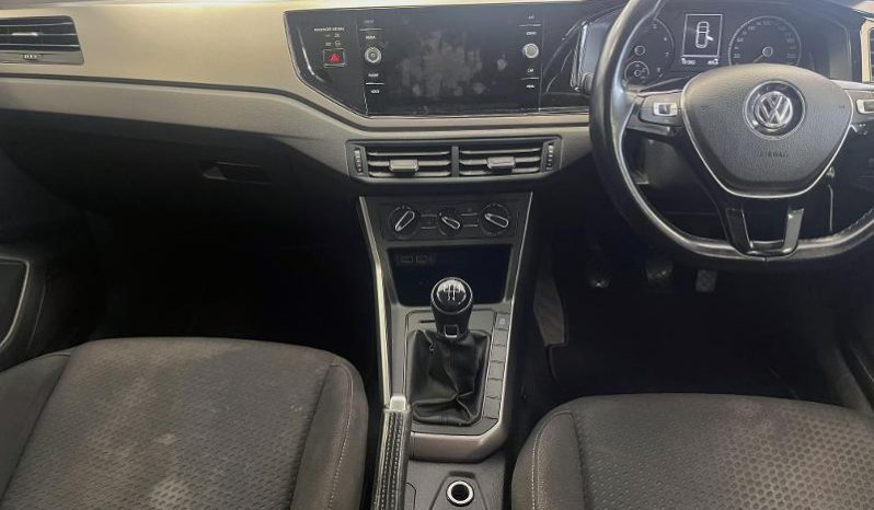 
								Volkswagen Polo Hatch 1.0 Tsi Comfortline full									