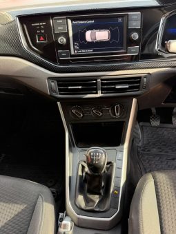 
										Volkswagen Polo Hatch 1.0 Tsi Life full									