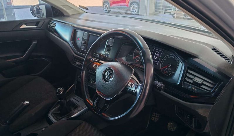 
								Volkswagen POLO PLAYA / POLO POLO 1.0 TSI TRENDLINE full									