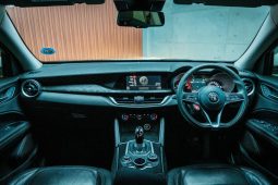 
										Alfa Romeo Stelvio 2.0T Q4 Super full									