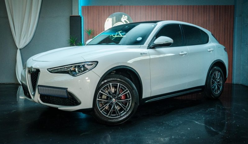 
								Alfa Romeo Stelvio 2.0T Q4 Super full									