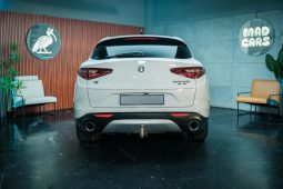 
										Alfa Romeo Stelvio 2.0T Q4 Super full									