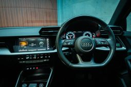 
										Audi A3 Sportback 35 Tfsi Tiptronic Advanced full									