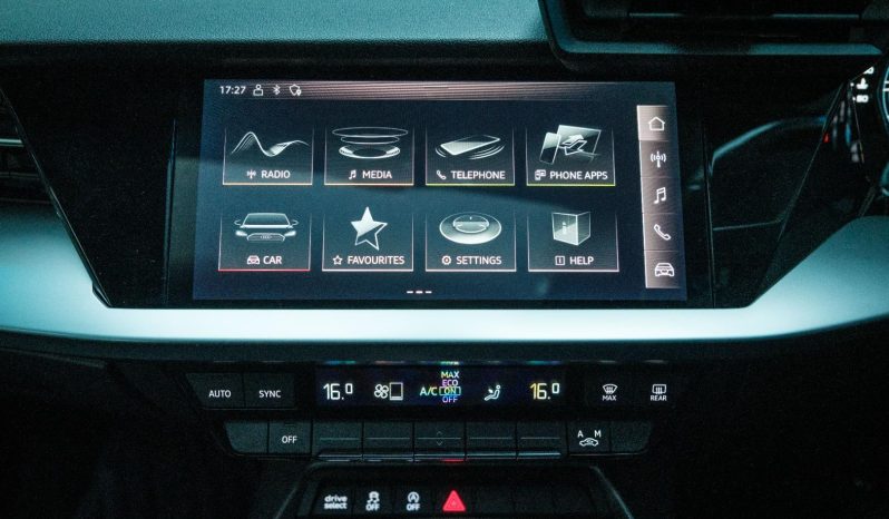 
								Audi A3 Sportback 35 Tfsi Tiptronic Advanced full									