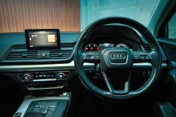 
										Audi Q5 2.0 Tdi Quattro S-Tronic full									