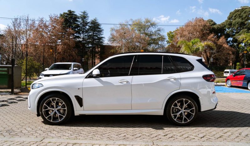 
								BMW X5 xDrive30d M Sport full									