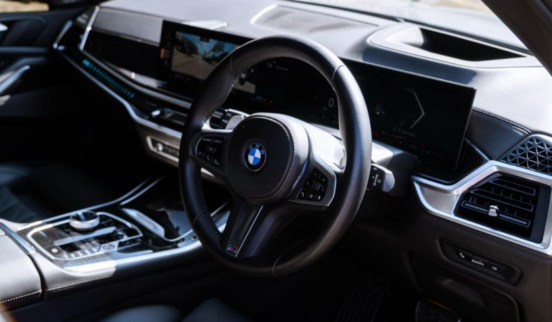 
								BMW X5 xDrive30d M Sport full									
