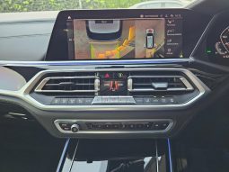 
										BMW X7 M50i Steptronic full									