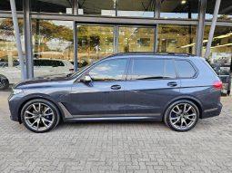 
										BMW X7 M50i Steptronic full									