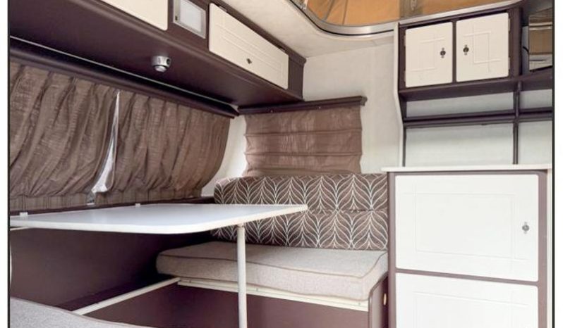 
								Caravan Jurgens Fleetline full									