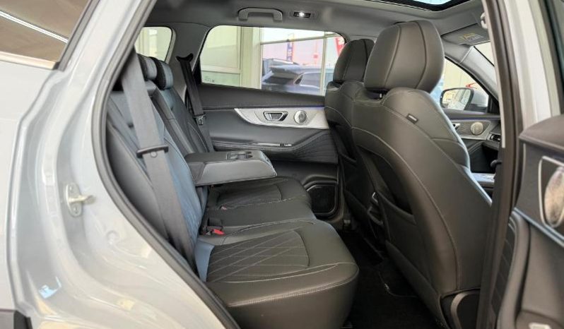 
								Chery Tiggo 8 Pro LS 1.6T 7DCT full									