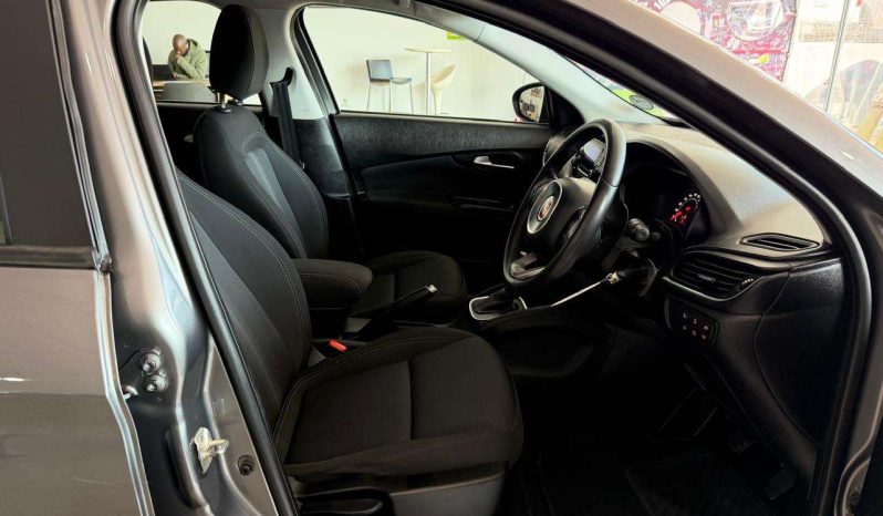 
								FIAT TIPO TIPO 1.6 EASY A/T full									