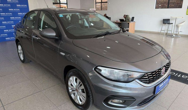 
								FIAT TIPO TIPO 1.6 EASY A/T full									