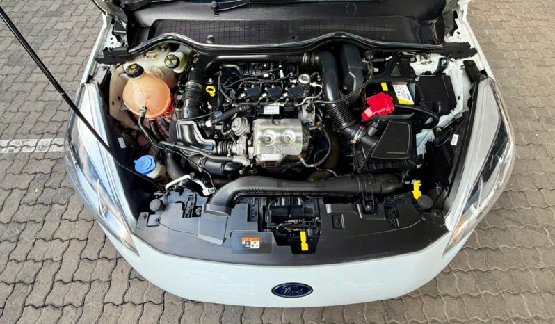 
								Ford Fiesta 1.0 Ecoboost Trend 6MT full									