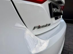 
										Ford Fiesta 1.0 Ecoboost Trend 6MT full									