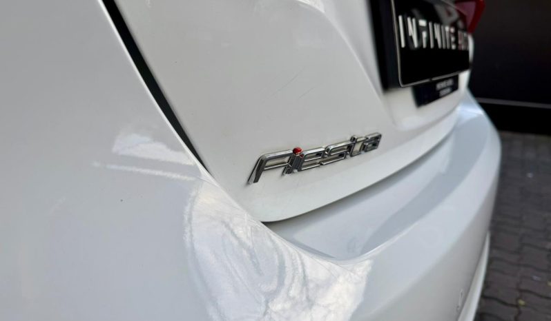 
								Ford Fiesta 1.0 Ecoboost Trend 6MT full									