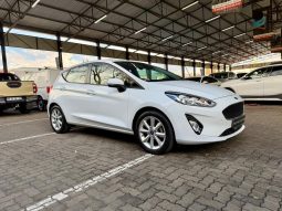 
										Ford Fiesta 1.0 Ecoboost Trend 6MT full									