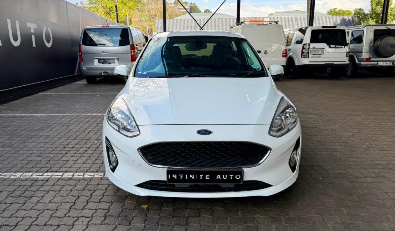 
								Ford Fiesta 1.0 Ecoboost Trend 6MT full									