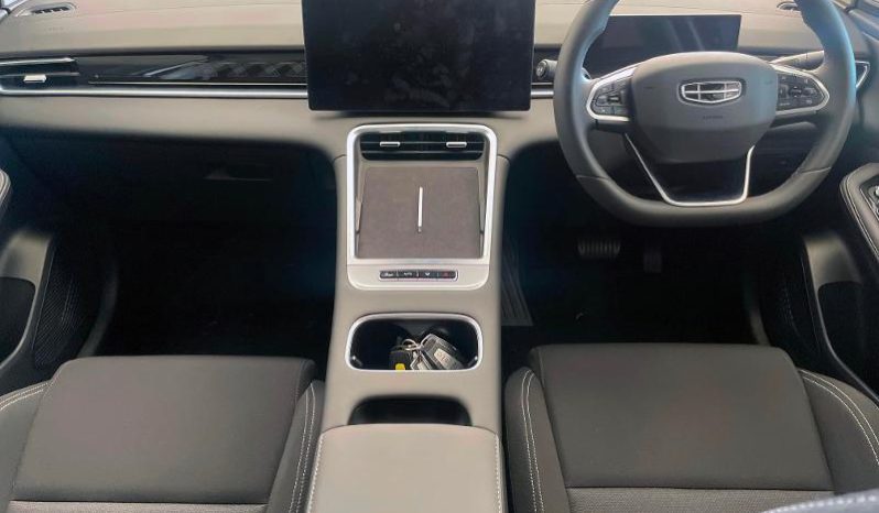 
								Geely Coolray 1.5TD Nova Dct full									