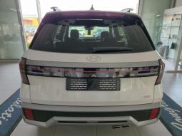 
										Hyundai Alcazar 1.5 D Elite At full									