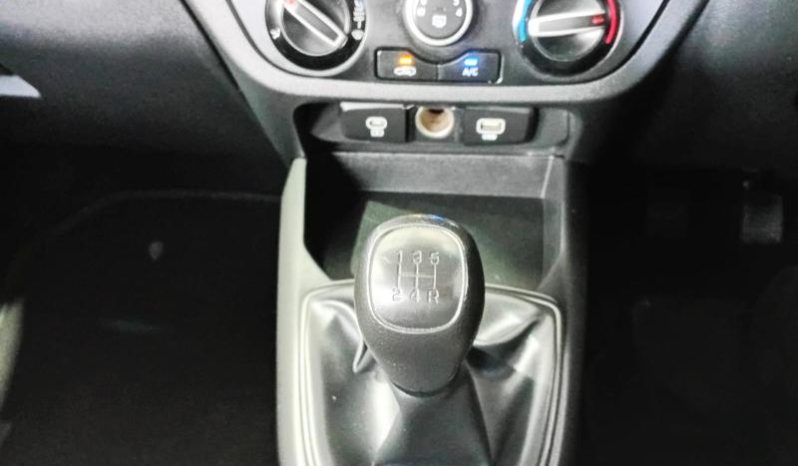 
								Hyundai Grand I10 1.0 Premium full									