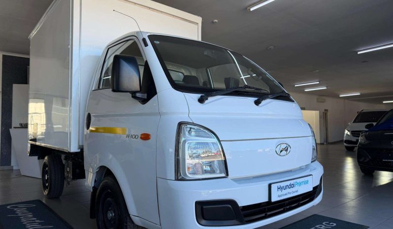 
								Hyundai H100 / BAKKIE H100 2.6D A/C F/C C/C full									