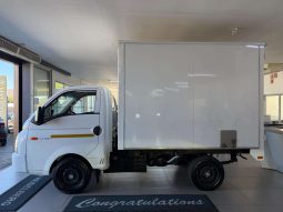 
										Hyundai H100 / BAKKIE H100 2.6D A/C F/C C/C full									