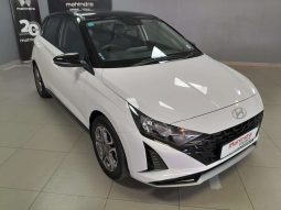 
										Hyundai i10 / i20 / i30 i20 1.2 EXECUTIVE full									