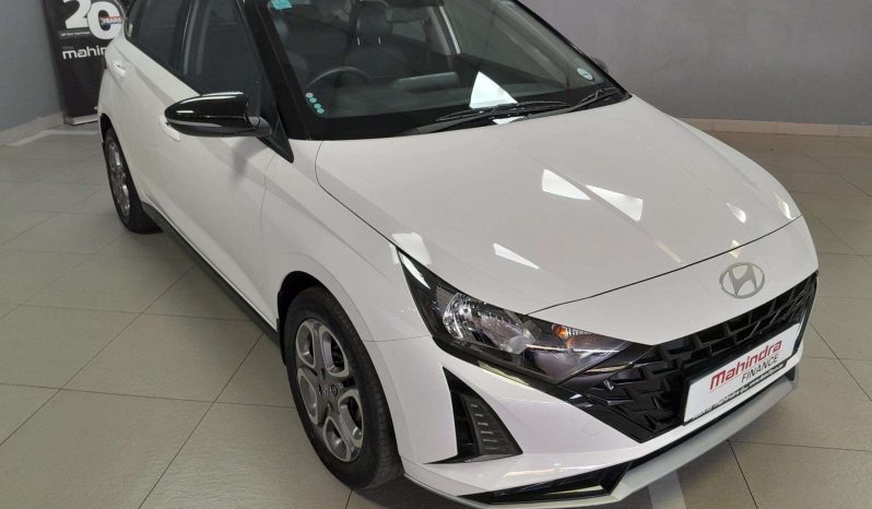 
								Hyundai i10 / i20 / i30 i20 1.2 EXECUTIVE full									