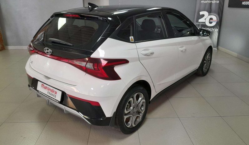 
								Hyundai i10 / i20 / i30 i20 1.2 EXECUTIVE full									
