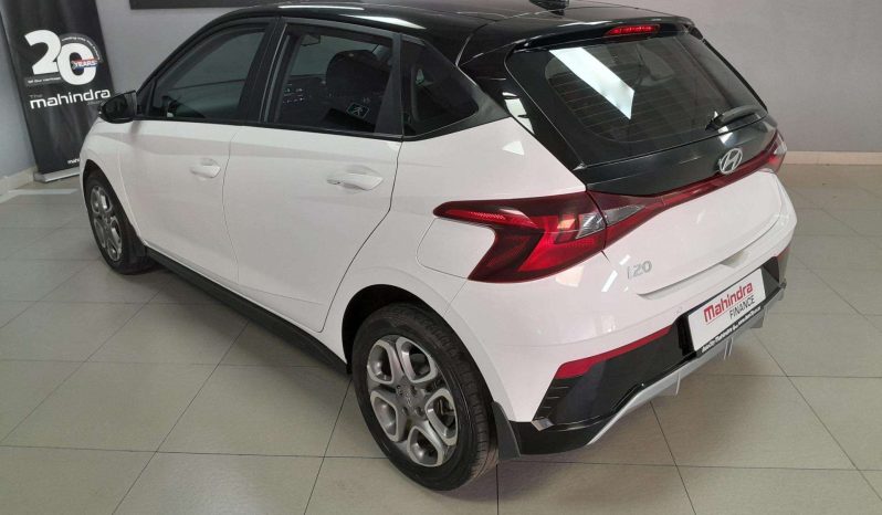 
								Hyundai i10 / i20 / i30 i20 1.2 EXECUTIVE full									