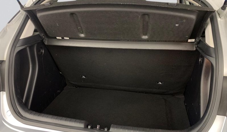 
								Hyundai I20 1.2 Premium full									