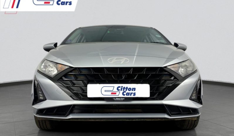
								Hyundai I20 1.2 Premium full									