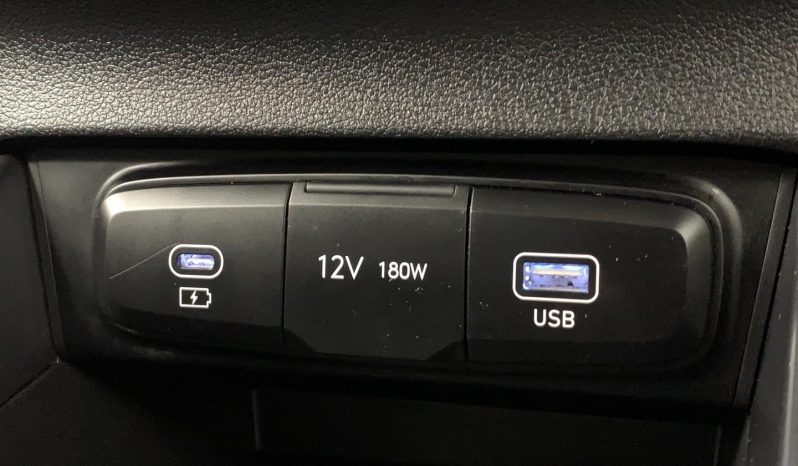
								Hyundai I20 1.2 Premium full									