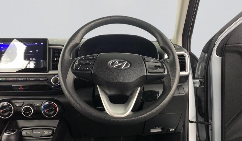 
								Hyundai Venue 1.0 Tgdi Motion Dct Infotainment full									