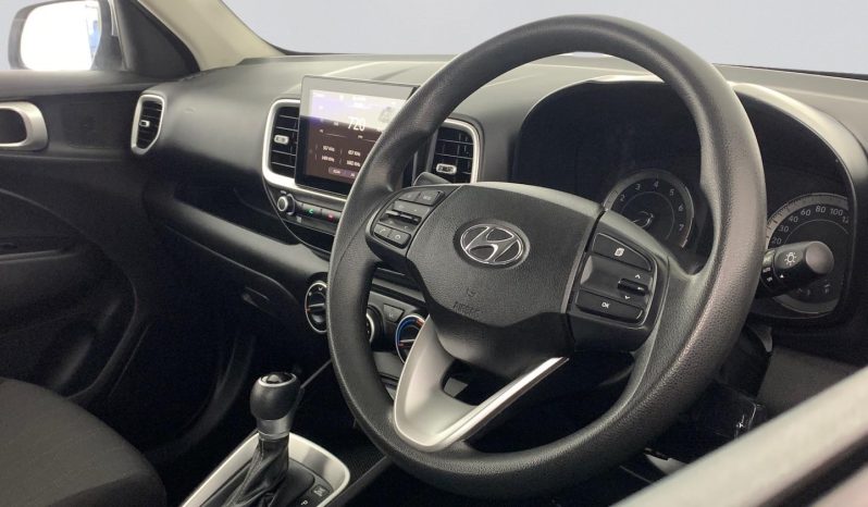 
								Hyundai Venue 1.0 Tgdi Motion Dct Infotainment full									