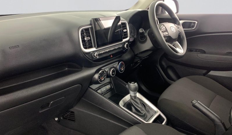 
								Hyundai Venue 1.0 Tgdi Motion Dct Infotainment full									