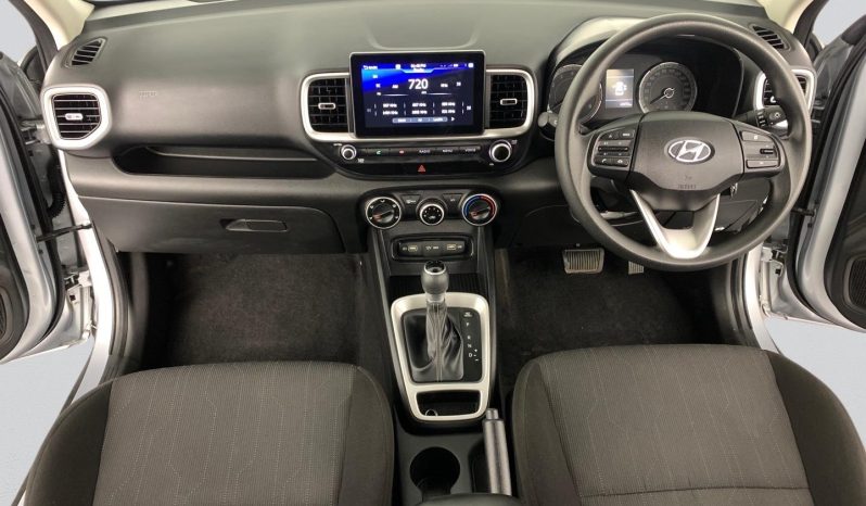 
								Hyundai Venue 1.0 Tgdi Motion Dct Infotainment full									