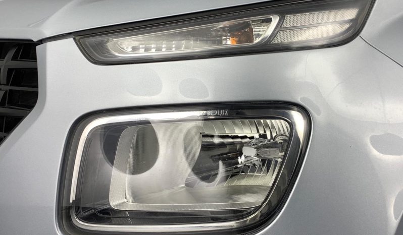 
								Hyundai Venue 1.0 Tgdi Motion Dct Infotainment full									