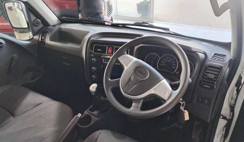 
								JAC X200 Pickup 1.5 Ton Ds Ac (68kW) full									