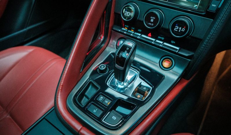 
								Jaguar F-Type 3.0 V6 S Coupe full									