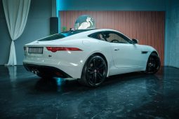 
										Jaguar F-Type 3.0 V6 S Coupe full									