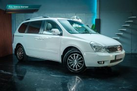 Kia Sedona 2.2 Crdi At