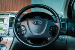 
										Kia Sedona 2.2 Crdi At full									