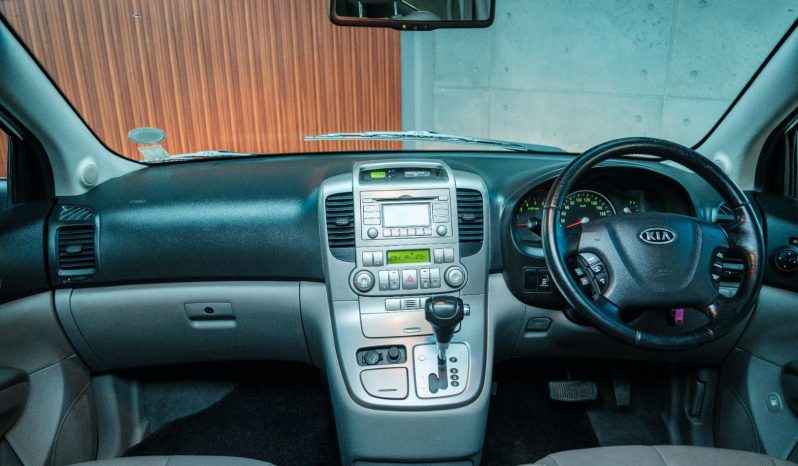 
								Kia Sedona 2.2 Crdi At full									