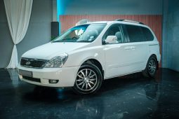 
										Kia Sedona 2.2 Crdi At full									