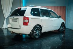 
										Kia Sedona 2.2 Crdi At full									