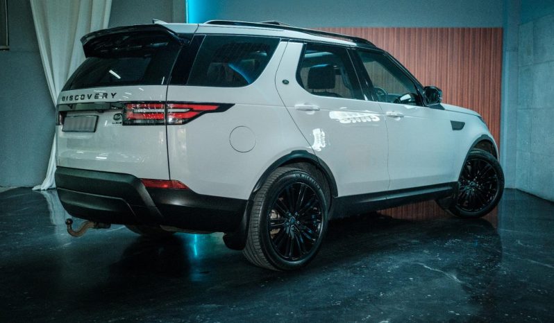 
								Land Rover Discovery 3.0 D Hse Luxury (190kW) full									