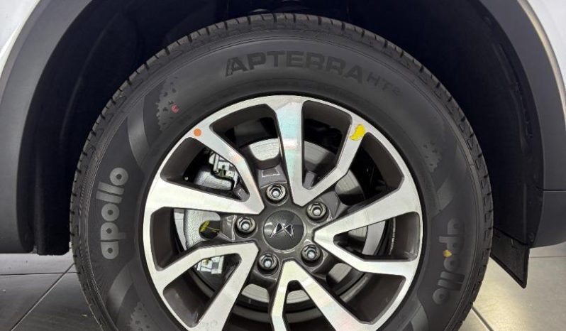
								Mahindra Scorpio N Z8 4X2 At full									